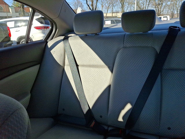 2015 Honda Civic Hybrid 4dr Sdn L4 CVT