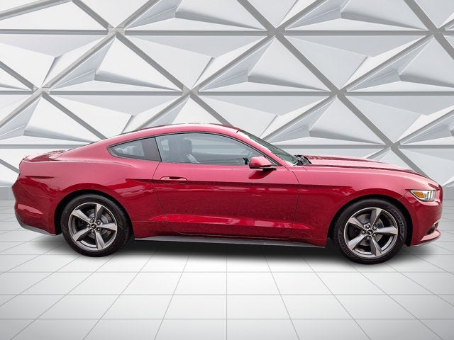 2017 Ford Mustang EcoBoost