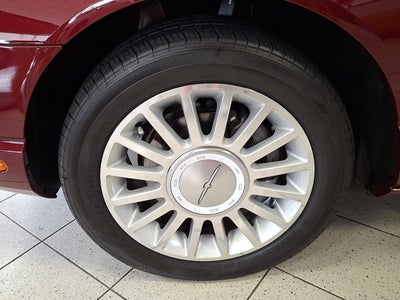 2004 Ford Thunderbird Deluxe