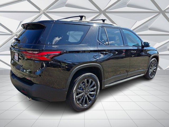 2022 Chevrolet Traverse RS