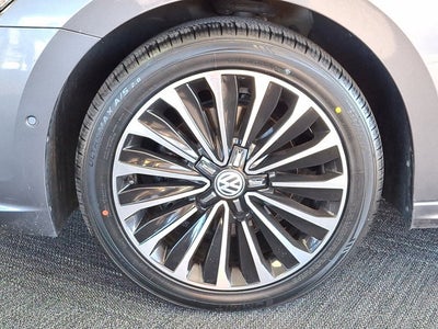 2022 Volkswagen Passat 2.0T Limited Edition