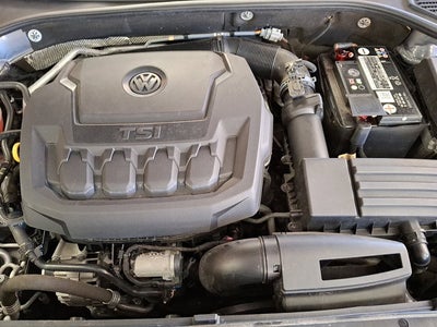 2022 Volkswagen Passat 2.0T Limited Edition