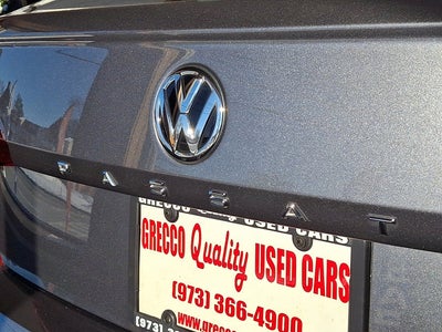 2022 Volkswagen Passat 2.0T Limited Edition