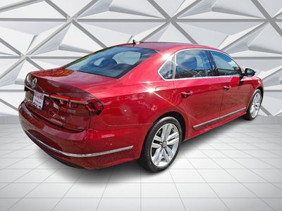 2017 Volkswagen Passat 1.8T SEL Premium