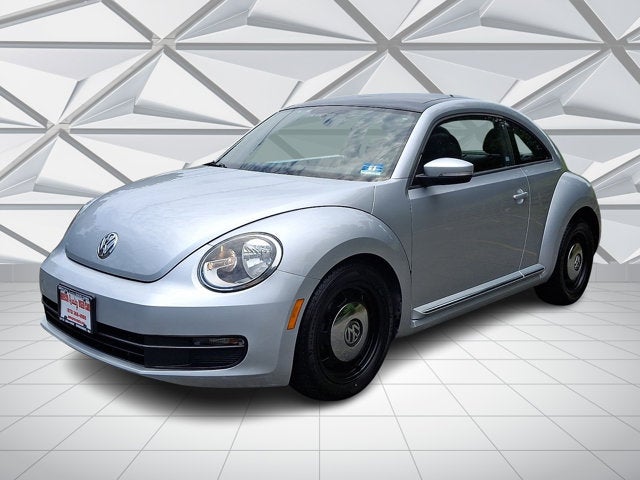 2014 Volkswagen Beetle 2.5L w/Sun