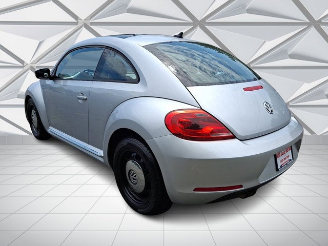 2014 Volkswagen Beetle 2.5L w/Sun