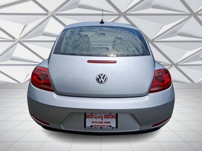 2014 Volkswagen Beetle 2.5L w/Sun