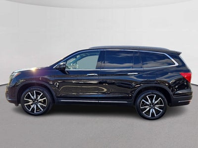 2022 Honda Pilot Touring 7-Passenger