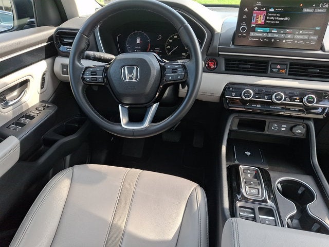 2023 Honda Pilot Touring