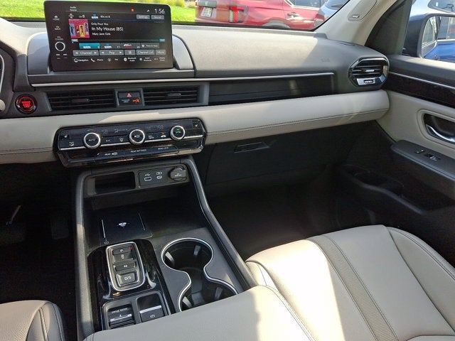 2023 Honda Pilot Touring
