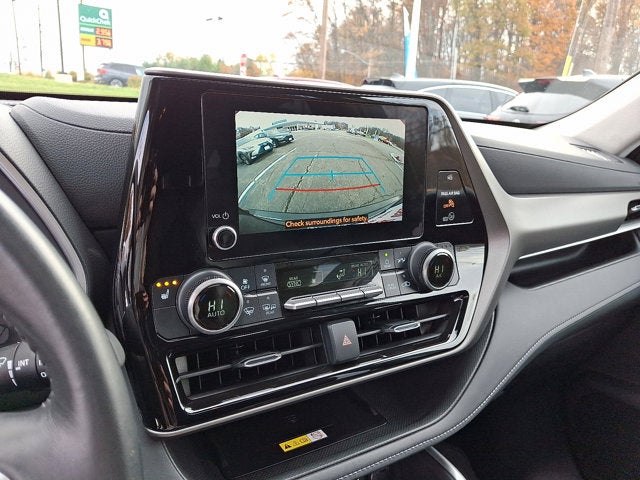 2023 Toyota Highlander L