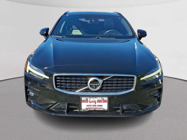 2020 Volvo V60 R-Design